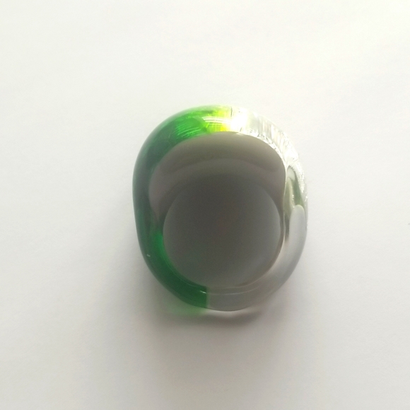 Ring - Picture 4 of 4